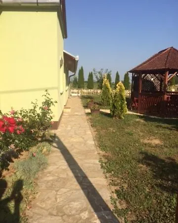 Drava Menti Szallashely * Vizvar